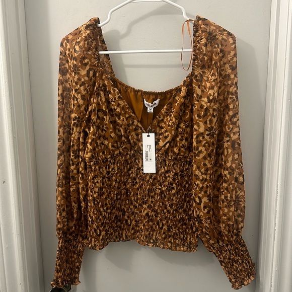 NWT Steven Madden Shannon Top in Mocha Bisque size medium - Picture 11 of 13